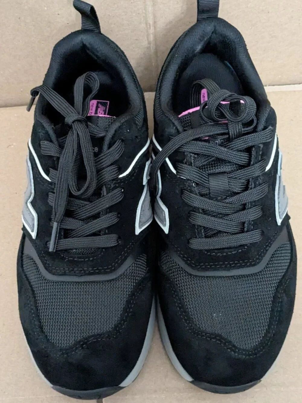 New Balance Women's Steel Alloy Toe ASTM F2413-18 EH Work Shoes Black Size 7.5 .